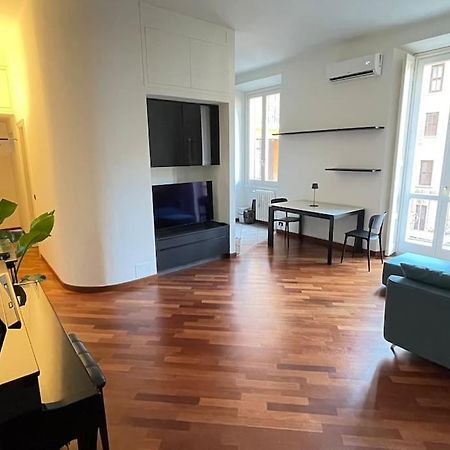 "Iris" Milano Lunigiana In Stazione Centrale Apartment Ngoại thất bức ảnh
