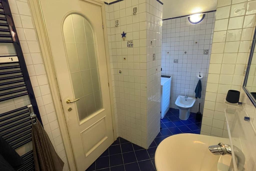 "Iris" Milano Lunigiana In Stazione Centrale Apartment Ngoại thất bức ảnh
