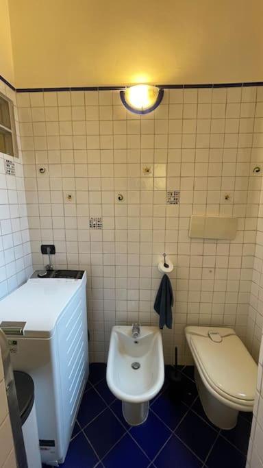 "Iris" Milano Lunigiana In Stazione Centrale Apartment Ngoại thất bức ảnh